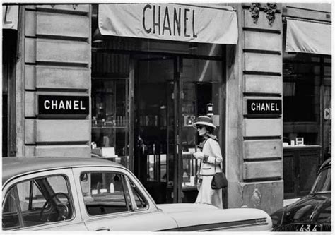 first chanel store in paris